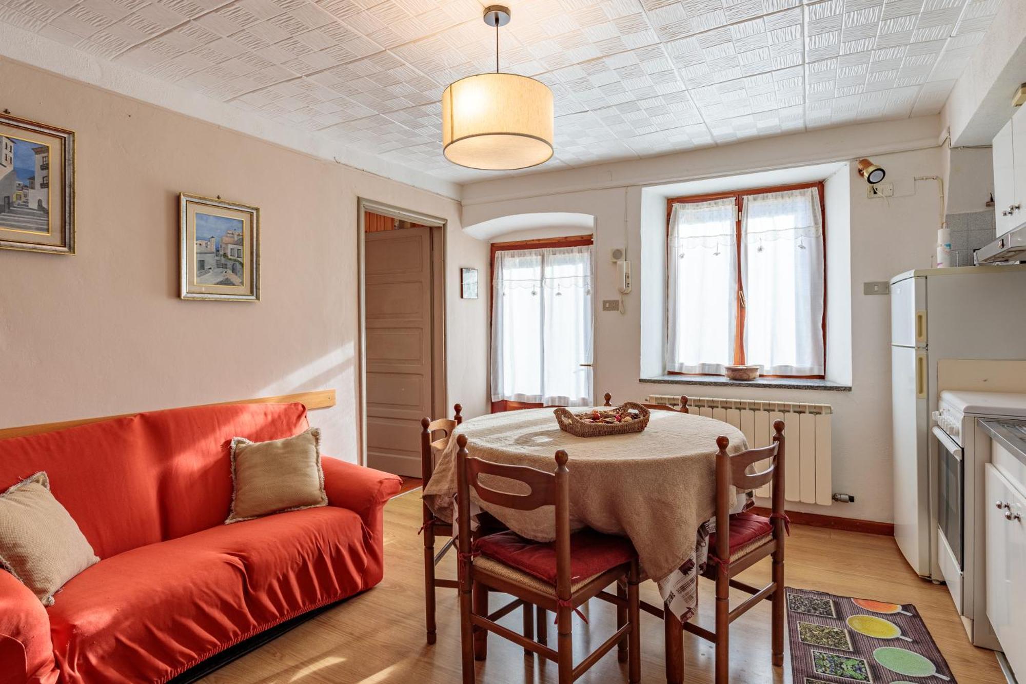 Ferienwohnung Lo Mitcho De Pouisse Aosta Exterior foto